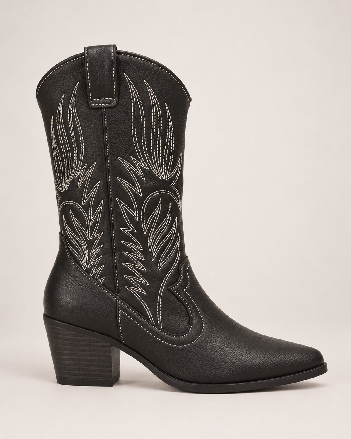 Women's Western Boots – Pointed Toe in Black, side profile