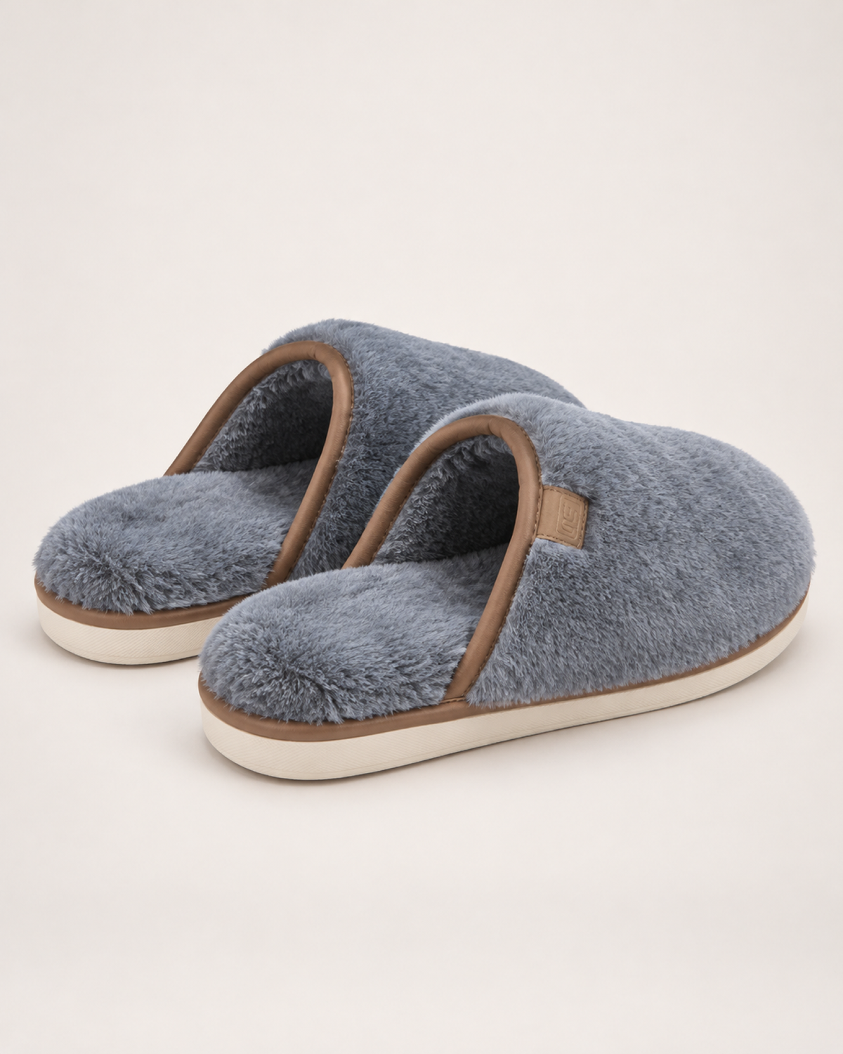 Men's Slippers: Soft Plush House Style, rear heel view