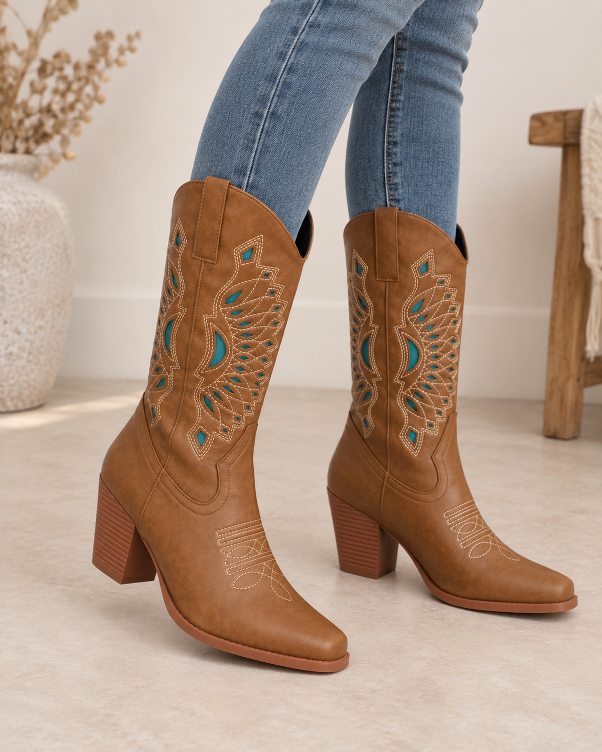 Women's Western Boots – Embroidered Square Toe in UK 3, rear view