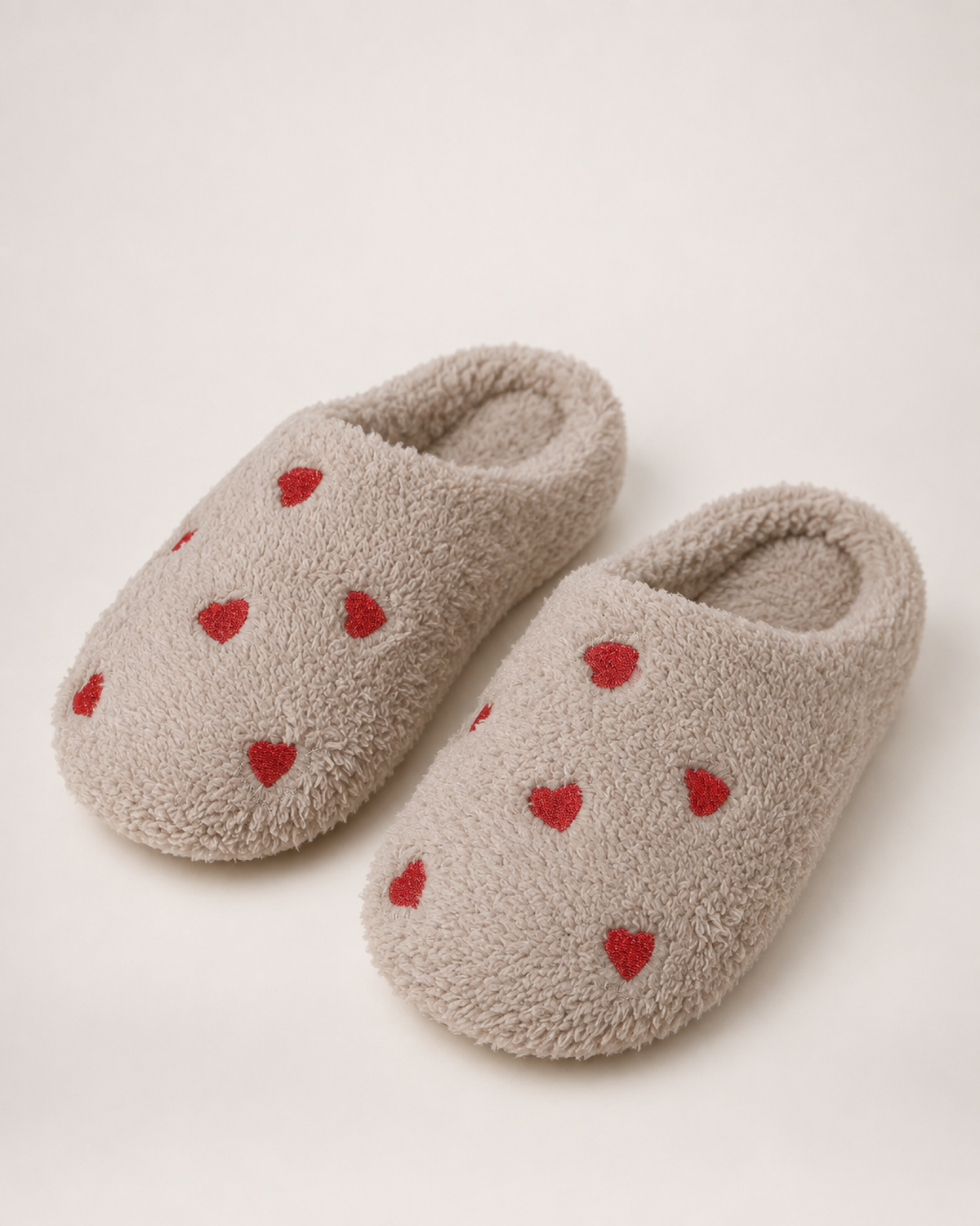 Heart Print Fluffy Slippers in Khaki