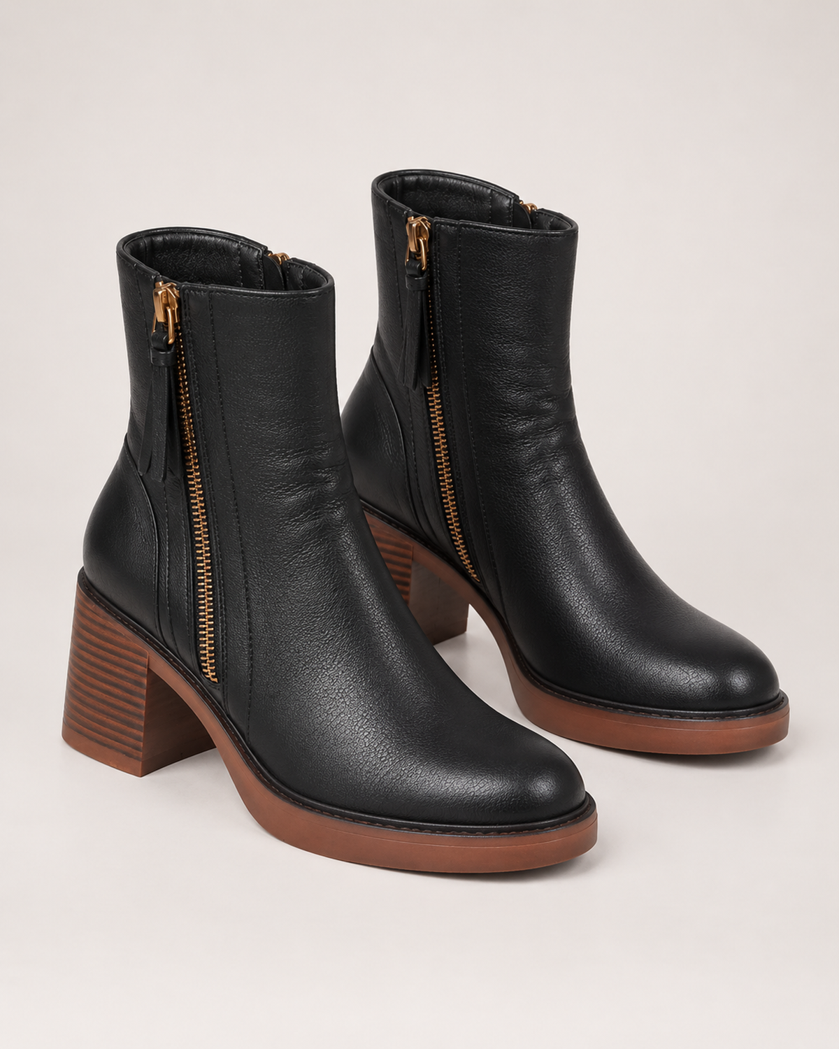 Women's Ankle Boots – Chunky Block Heel in Black, variant view