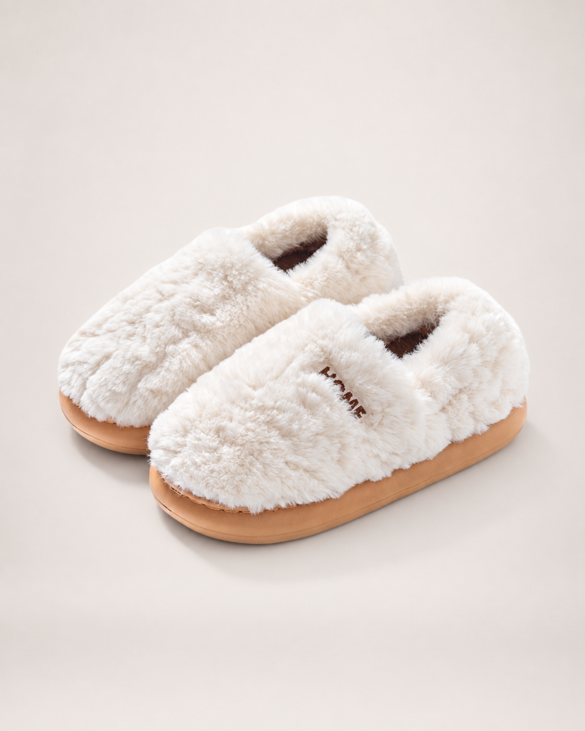Men's Plush Closed Back Slippers in White