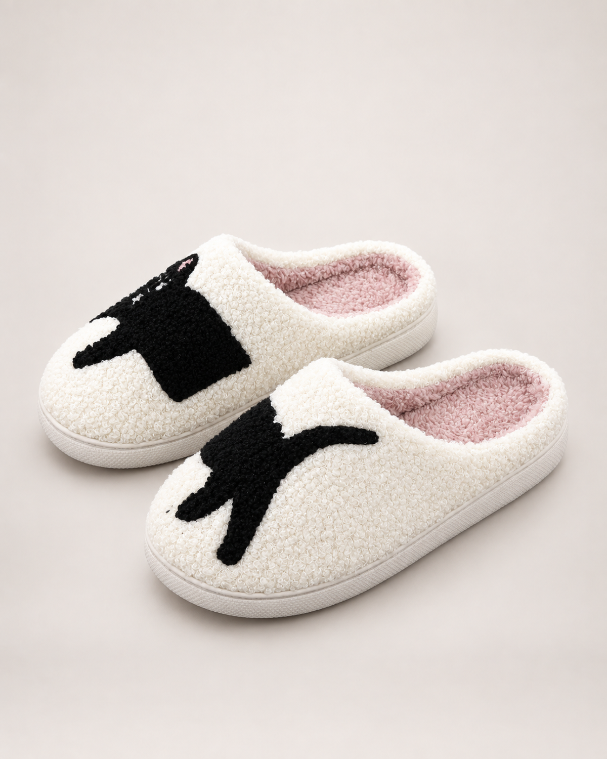 Embroidered Animal Slippers in Black Cat