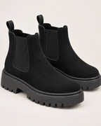 Women's Chelsea Boots – Chunky Platform Style, confirmed product detail