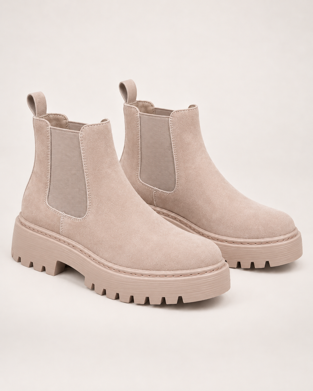 Women's Chelsea Boots – Chunky Platform Style in Cream